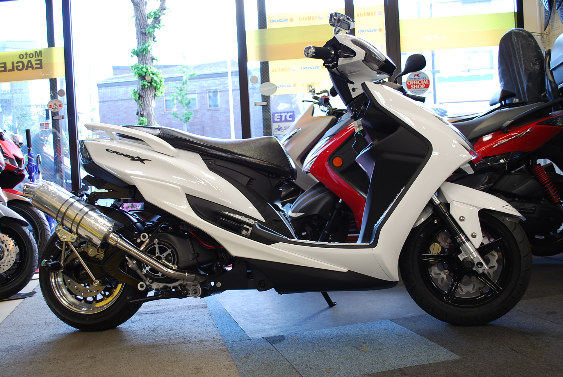 X-MAX ローダウン　シグナス改　ダンガン　ホイール 011